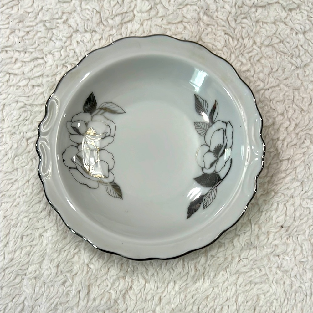 Vintage Saucer Silver Trim Gray/White Floral Pattern